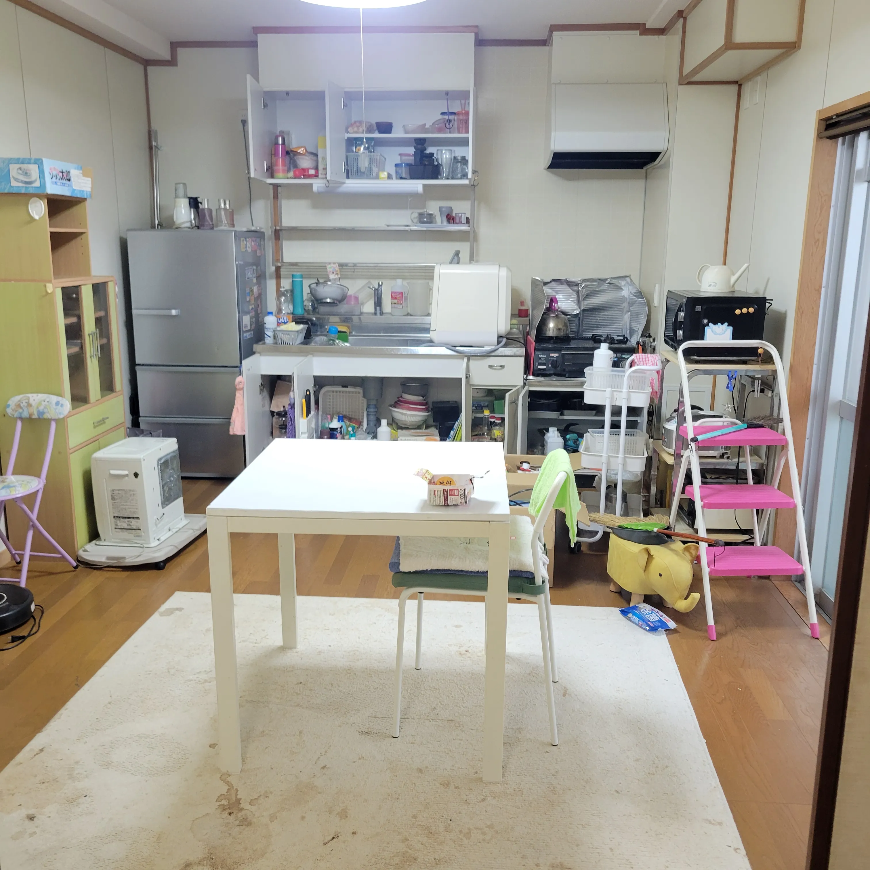 福岡県中間市の遺品整理作業 画像2