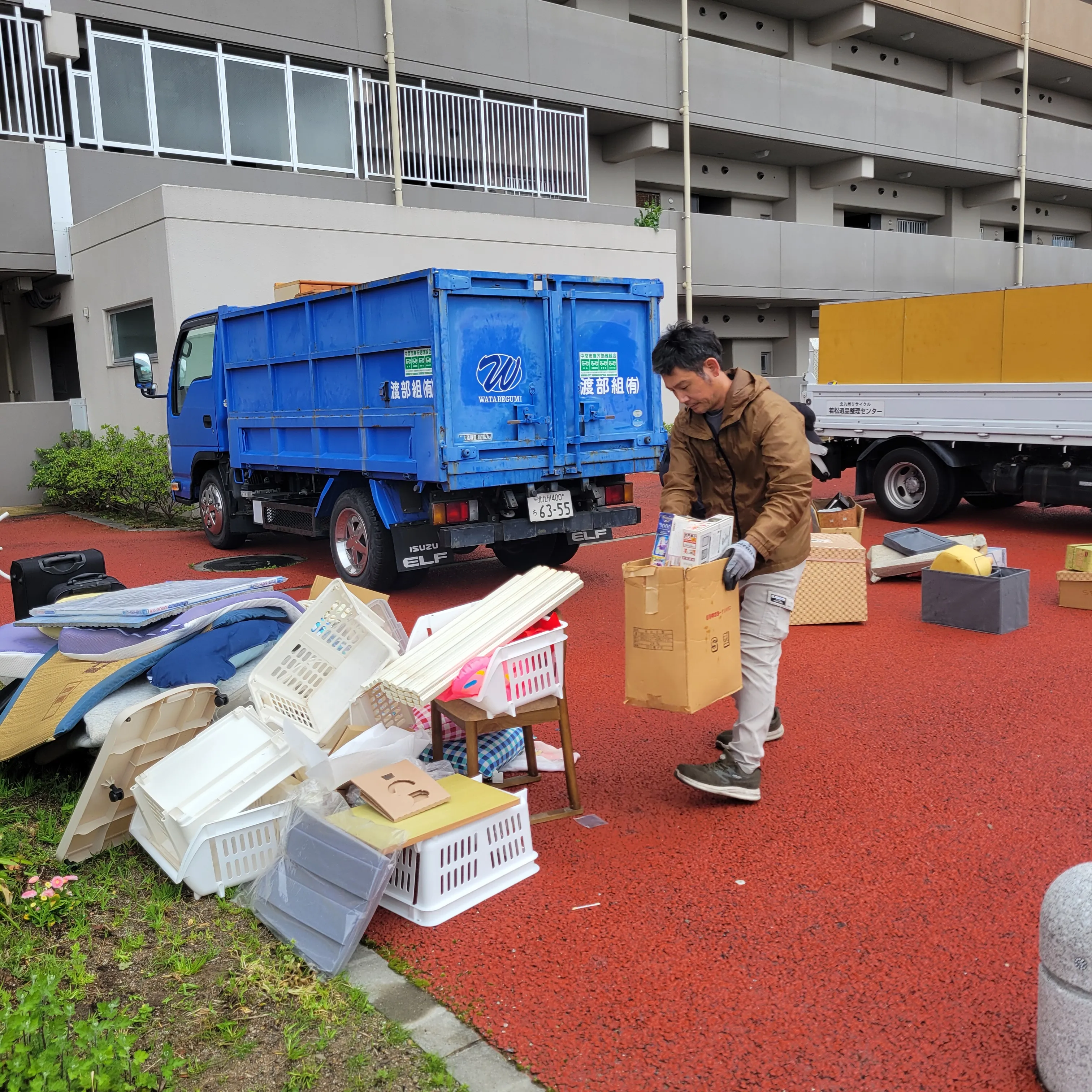 福岡県中間市の遺品整理作業 画像10
