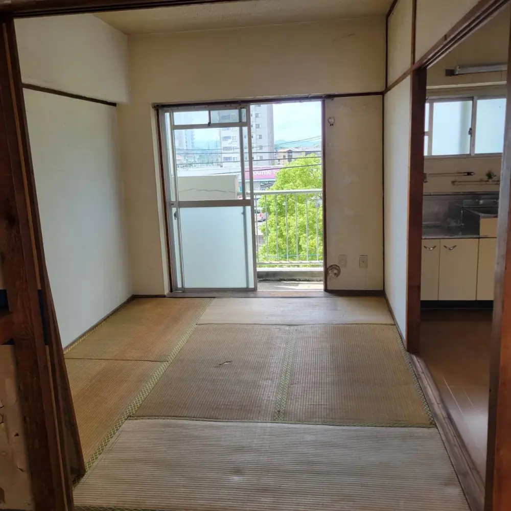 北九州市八幡西区市営団地４階の遺品整理 画像10