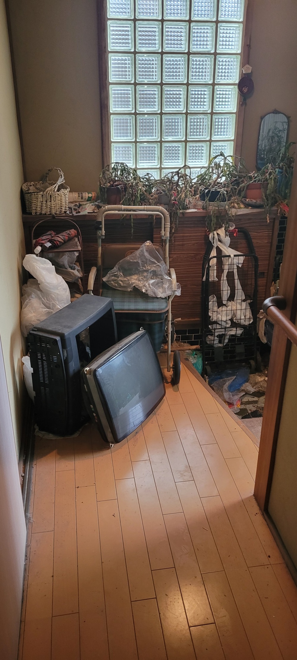 北九州市八幡西区の遺品整理をご依頼頂きました 画像1