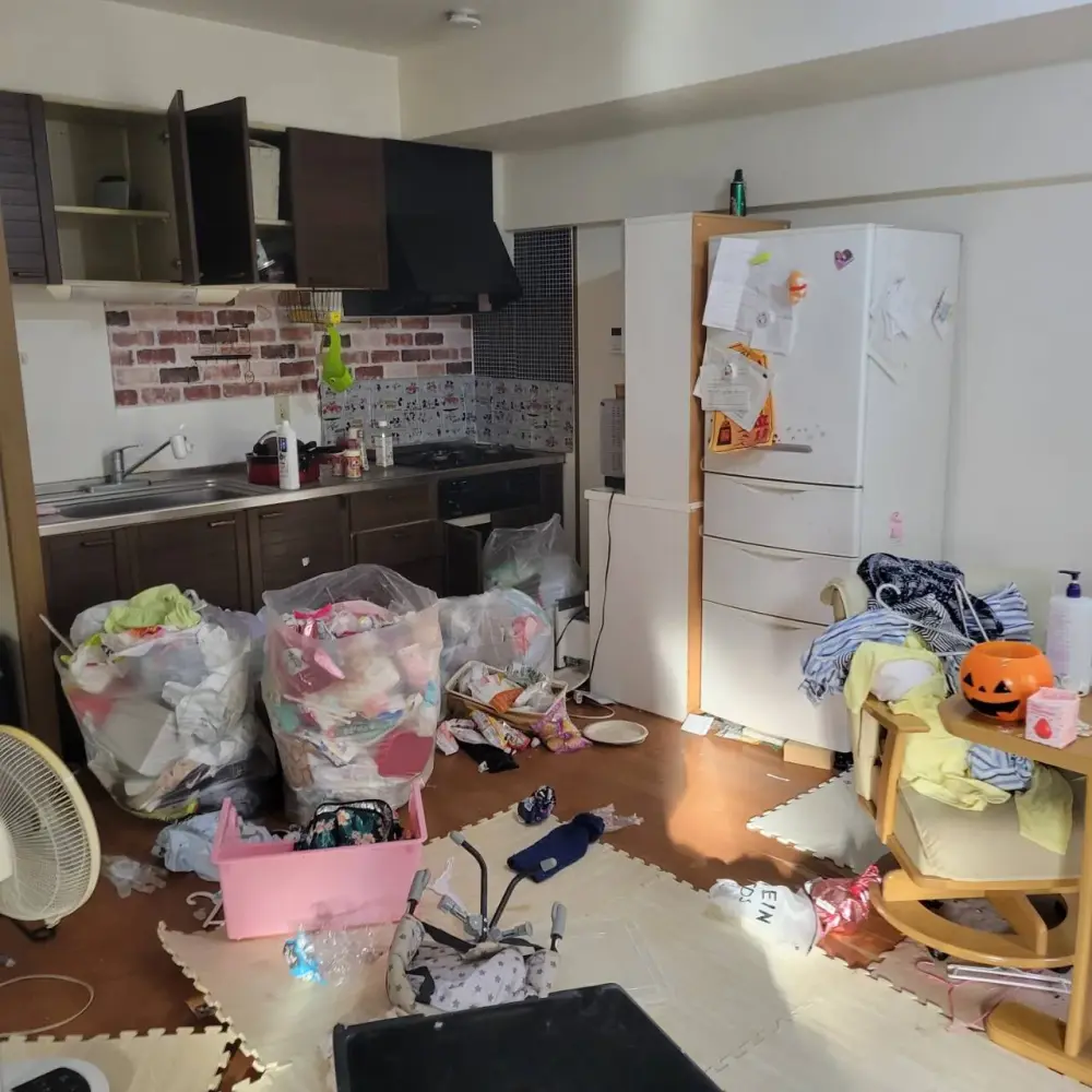 北九州市若松区マンション3DKの遺品整理 画像3