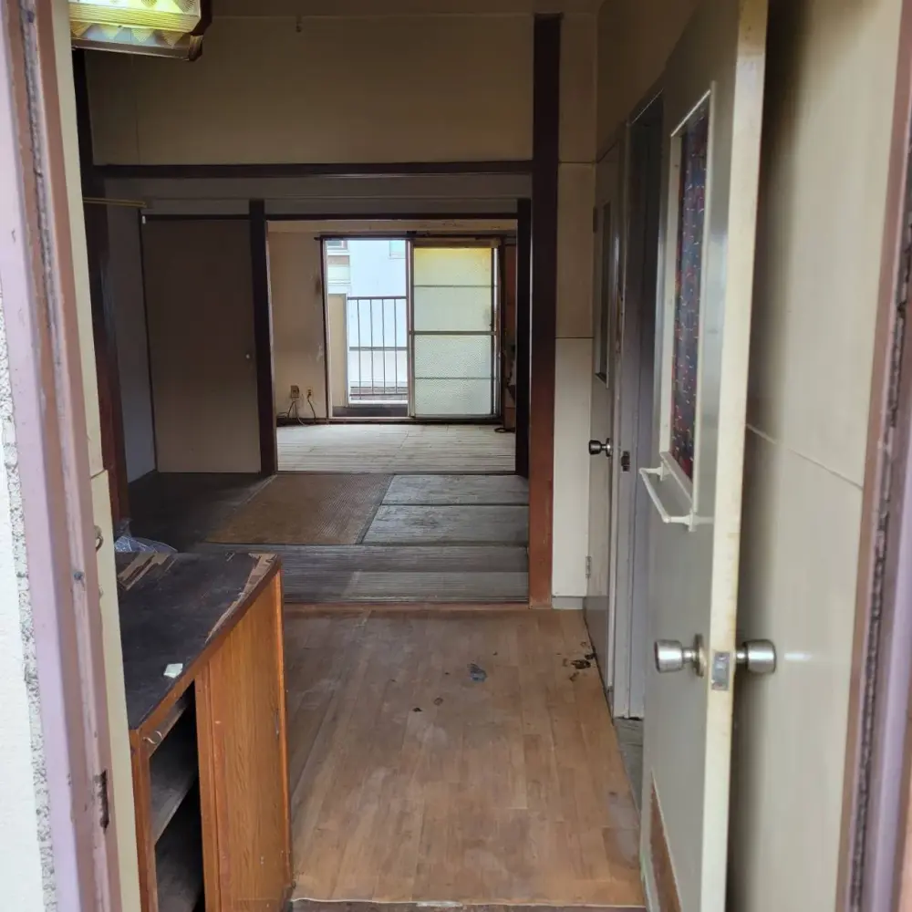 北九州市小倉北区の孤独死の遺品整理 画像2