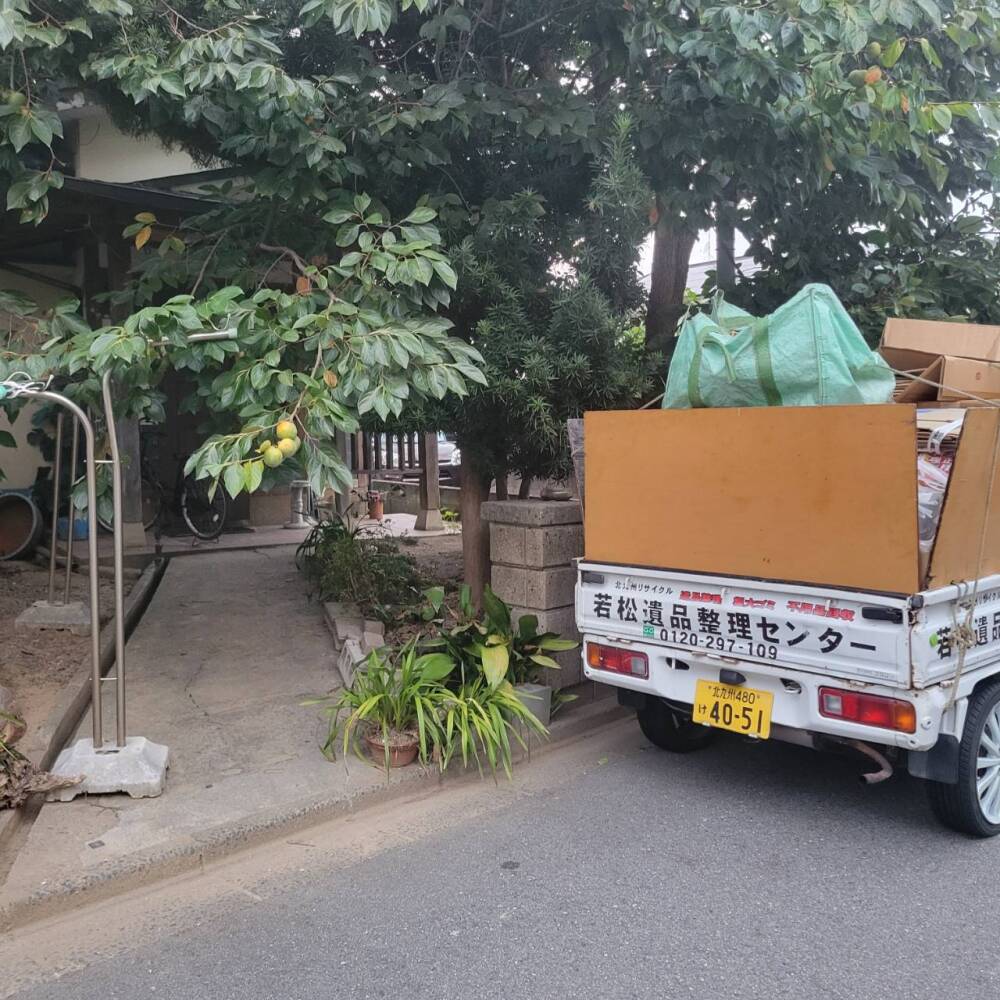 北九州市 若松区で軽トラトック満載古紙回収の依頼がありました 画像1