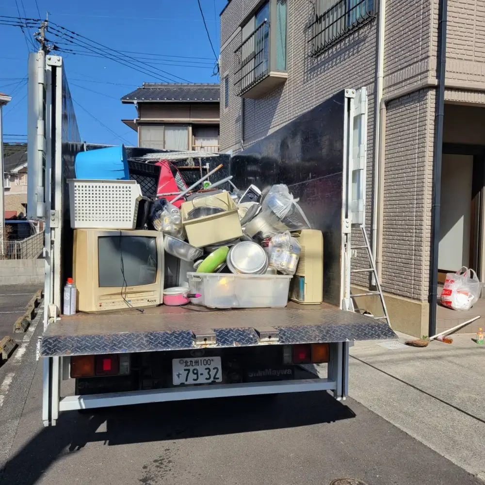 北九州市八幡東区5DKの三階屋の遺品整理 画像4