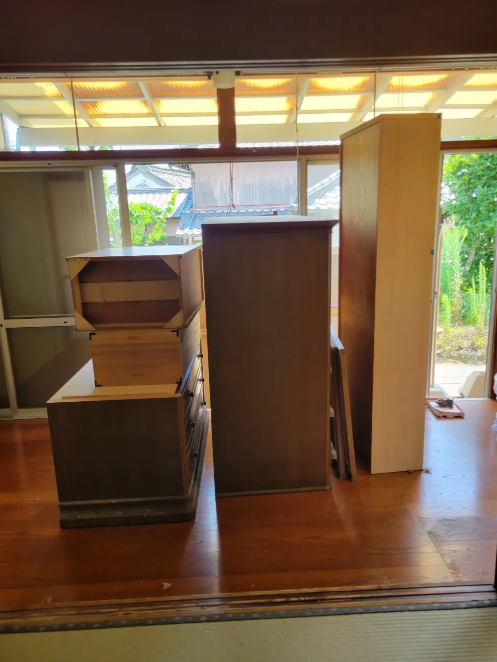 遠賀郡水巻町で不用品、粗大ゴミ外回り片付けの依頼をいただきました 画像2